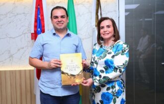 presidente-do-tce-am-entrega-p