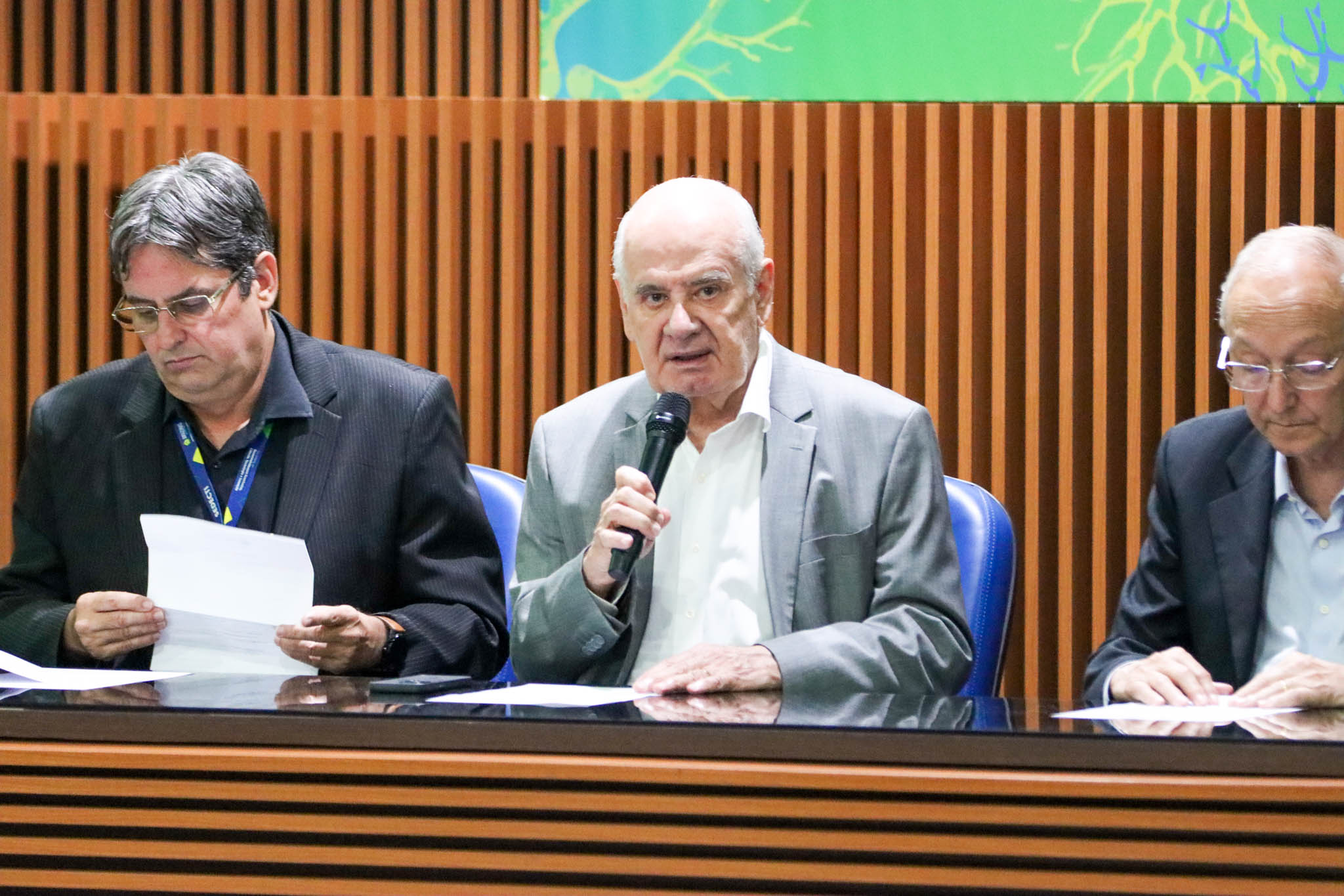 raizes-do-investimento-reune-e