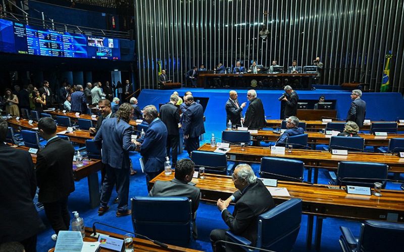 senado-pode-votar-na-terca-aum