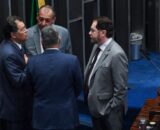senadores-do-amazonas-votam-a-