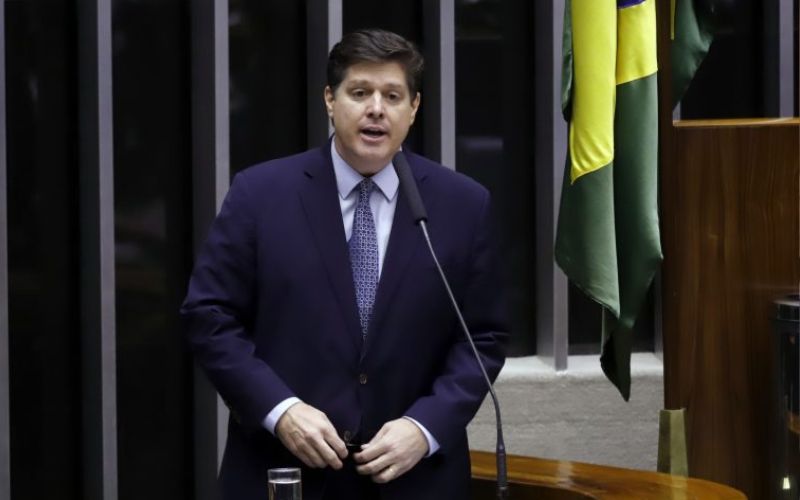 baleia-rossi-aposta-em-novas-f