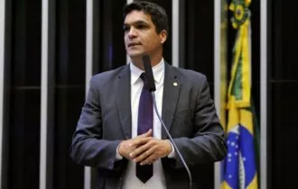 cabo-daciolo-anuncia-pre-candi