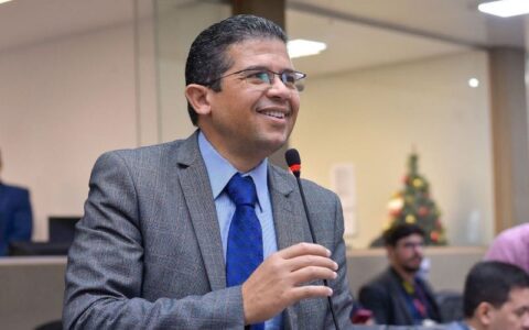 deputado-joao-luiz-acumula-mai