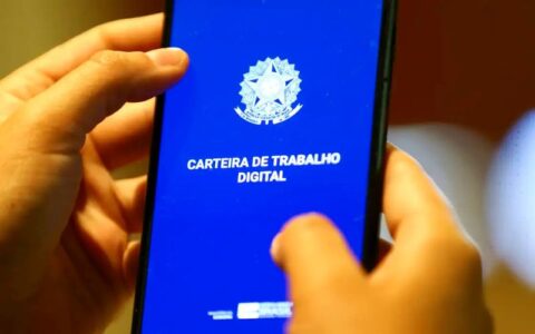 desemprego-fica-em-54-no-trime