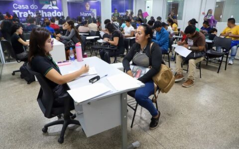 megafeirao-em-manaus-reune-emp