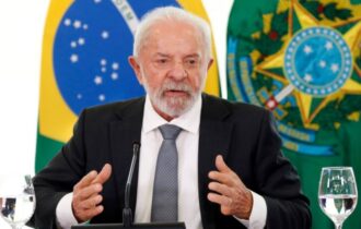 metade-aprova-lula-no-amazonas