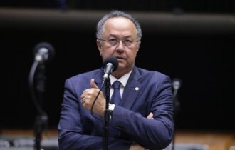 projeto-de-hegemonia-naufraga-