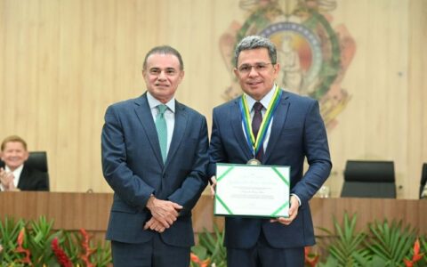 tadeu-de-souza-e-homenageado-n