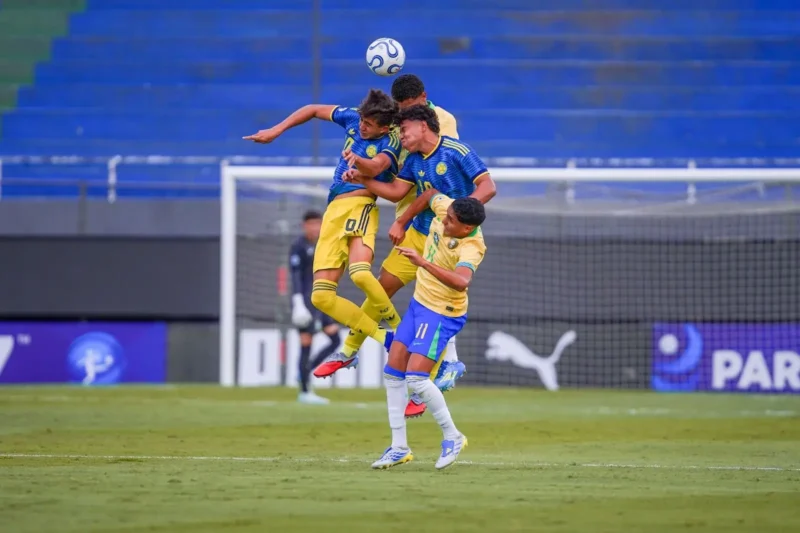 brasil-perde-para-colombia-e-e