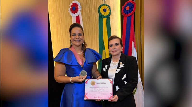 cileide-moussallem-recebe-honr