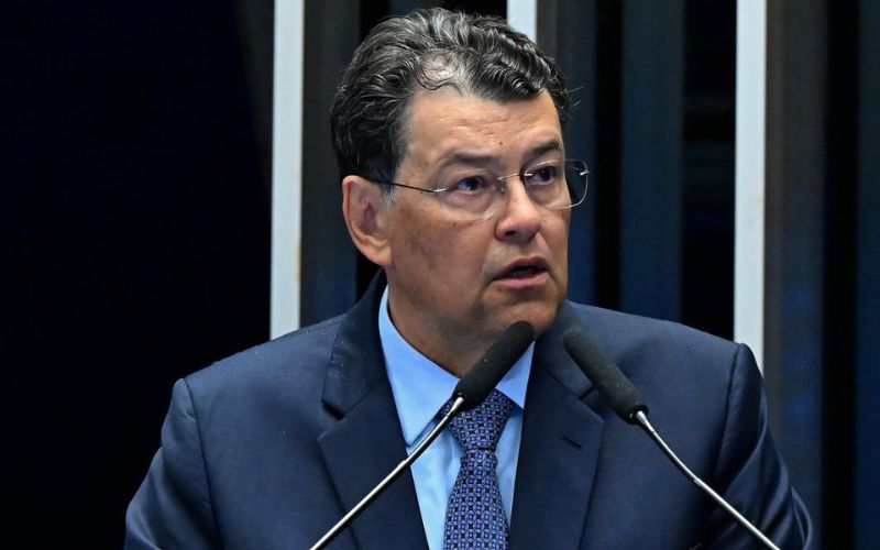 eduardo-braga-faz-denuncia-no-