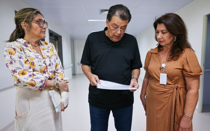 eduardo-braga-visita-hospital-