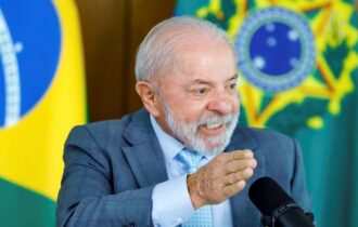 lula-afirma-que-mundo-nao-da-d