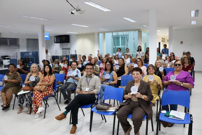 manaus-homenageia-45-servidore
