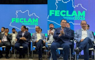 senador-eduardo-braga-particip