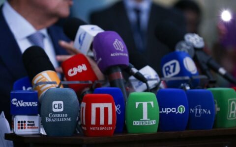 Brasil ultrapassa EUA pela 1ª vez em ranking de liberdade de imprensa