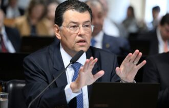 eduardo-braga-diz-que-vai-apre