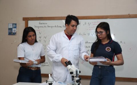 estudantes-do-am-se-destacam-n