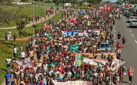 indigenas-de-todo-o-brasil-ocu