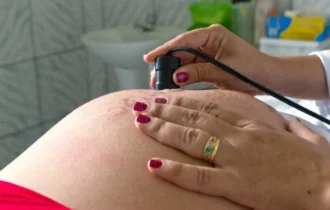 indigenas-e-mulheres-com-pouco