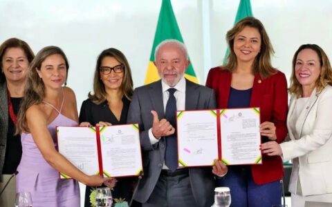 lula-sanciona-leis-para-fortal