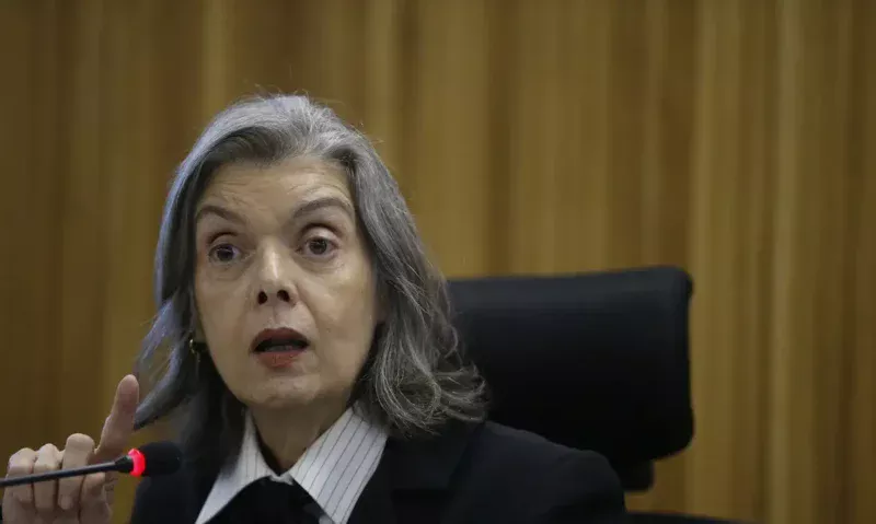 ministra-cita-ataques-machista