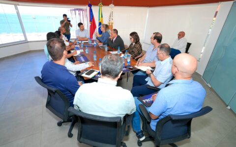 renato-junior-discute-com-bid-