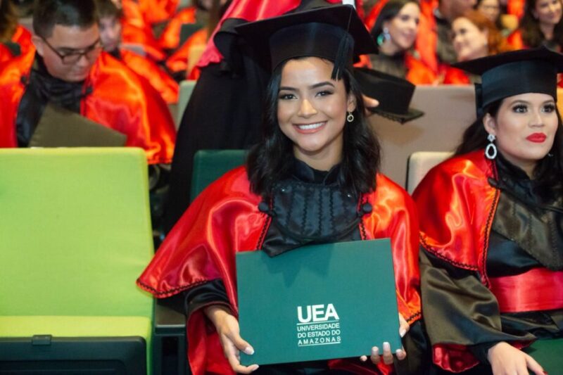 egressa-da-uea-destaca-pratica