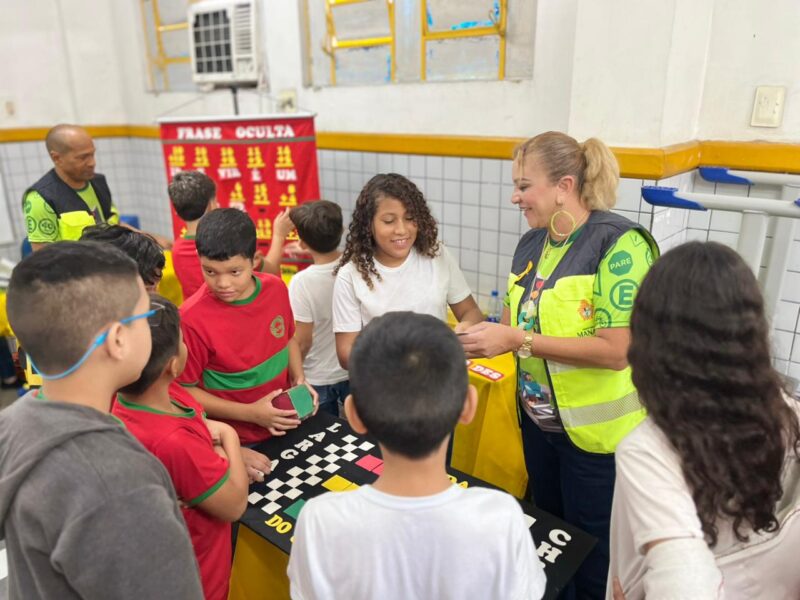 estudantes-participam-de-ativi