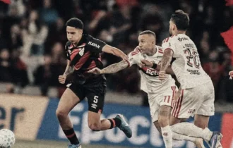 flamengo-fica-no-empate-e-palm