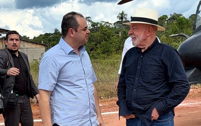 governador-roberto-cidade-rece