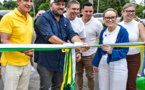 governo-municipal-inaugura-esc