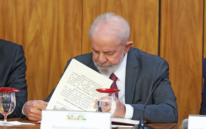 lula-veta-lei-que-reconhece-es
