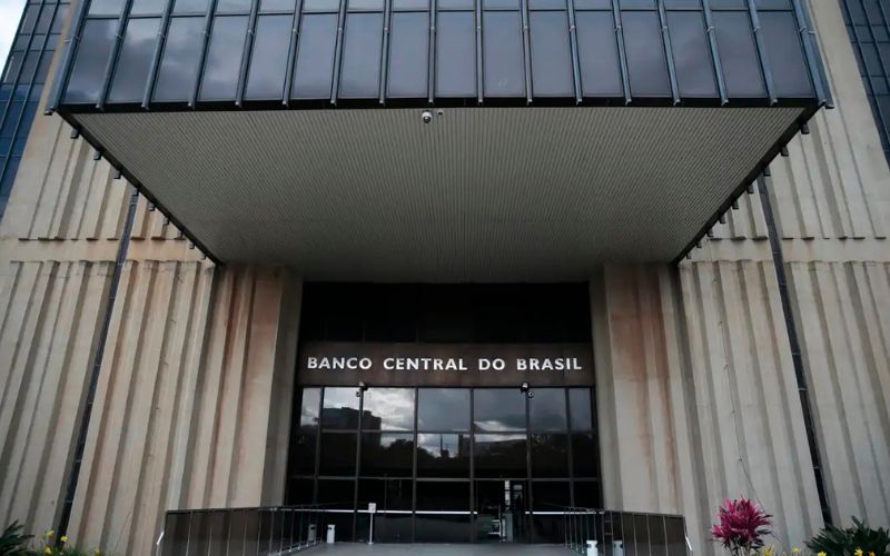 mercado-projeta-inflacao-de-49