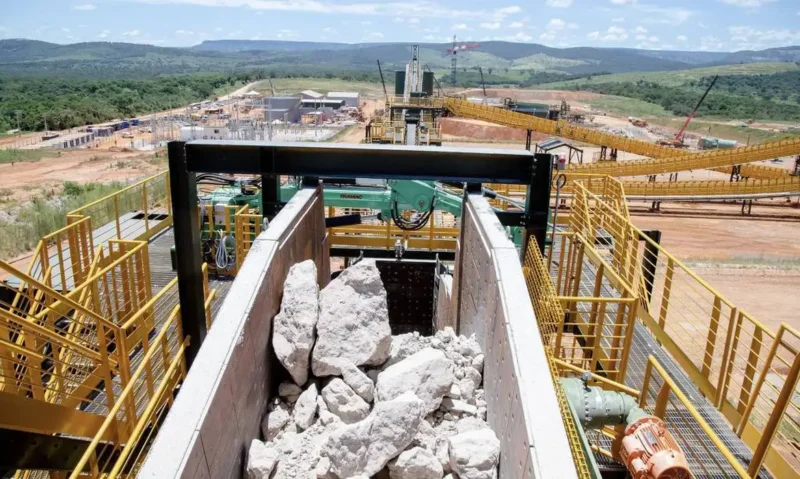 pl-dos-minerais-criticos-receb