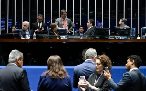 senado-aprova-mp-da-renovacao-