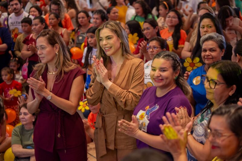 thaisa-cidade-participa-de-ato
