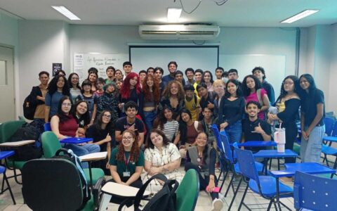 alunos-da-esouea-participam-de