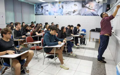 desenrola-fies-estudante-pode-