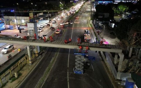 obra-da-passarela-da-torquato-