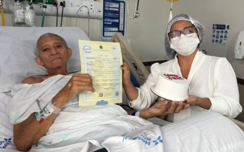 paciente-com-cancer-se-casa-no