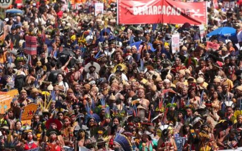 violencia-contra-indigenas-dis