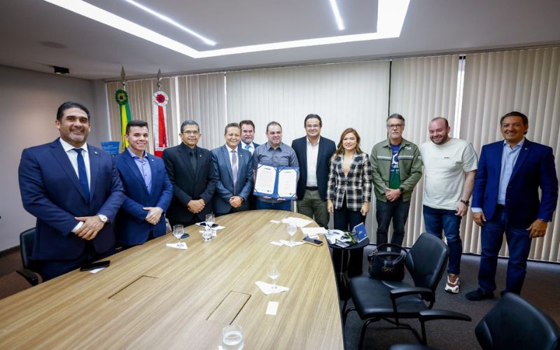 governador-roberto-cidade-assi