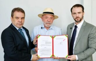 lula-assina-decreto-que-preve-