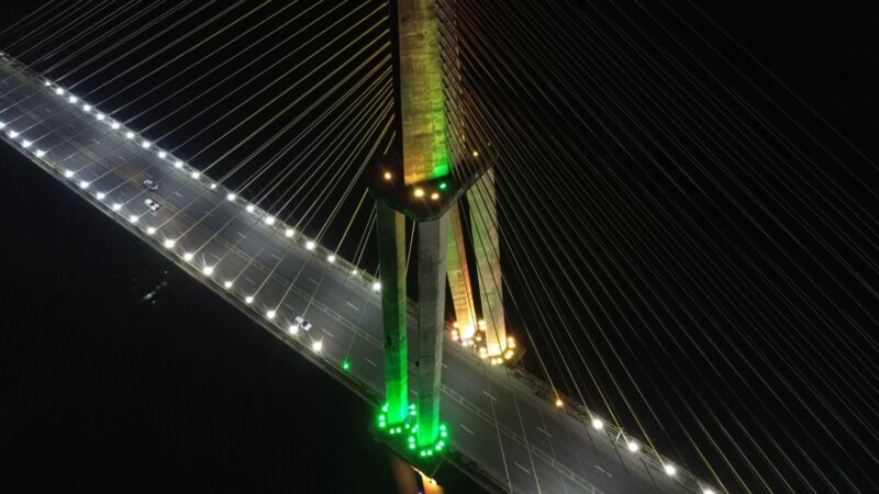 ponte-rio-negro-ganha-iluminac