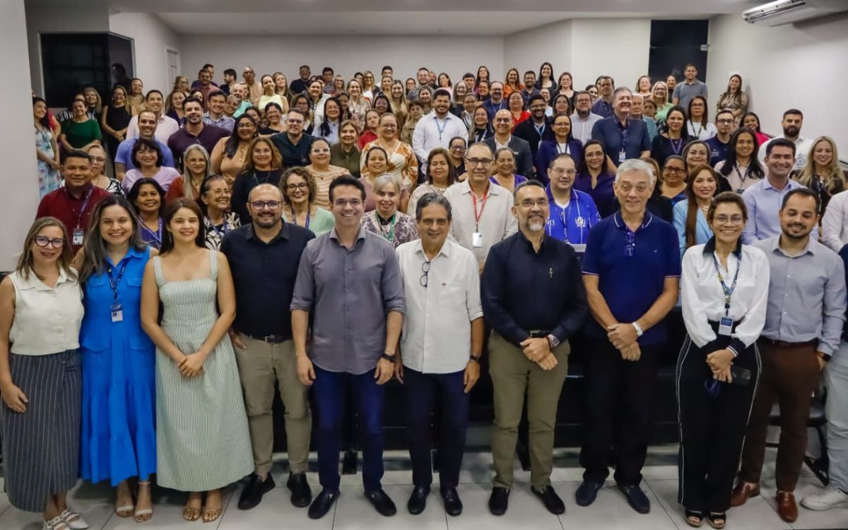 secretario-da-ses-am-reune-dir