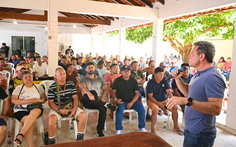 tadeu-de-souza-vai-ao-baixo-am