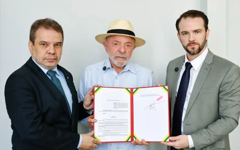 lula-assina-decreto-que-preve-