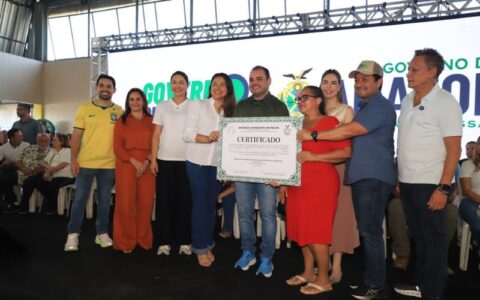 mais-de-12-mil-pessoas-conclui