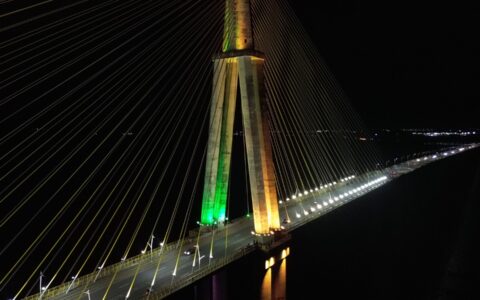 ponte-rio-negro-ganha-iluminac